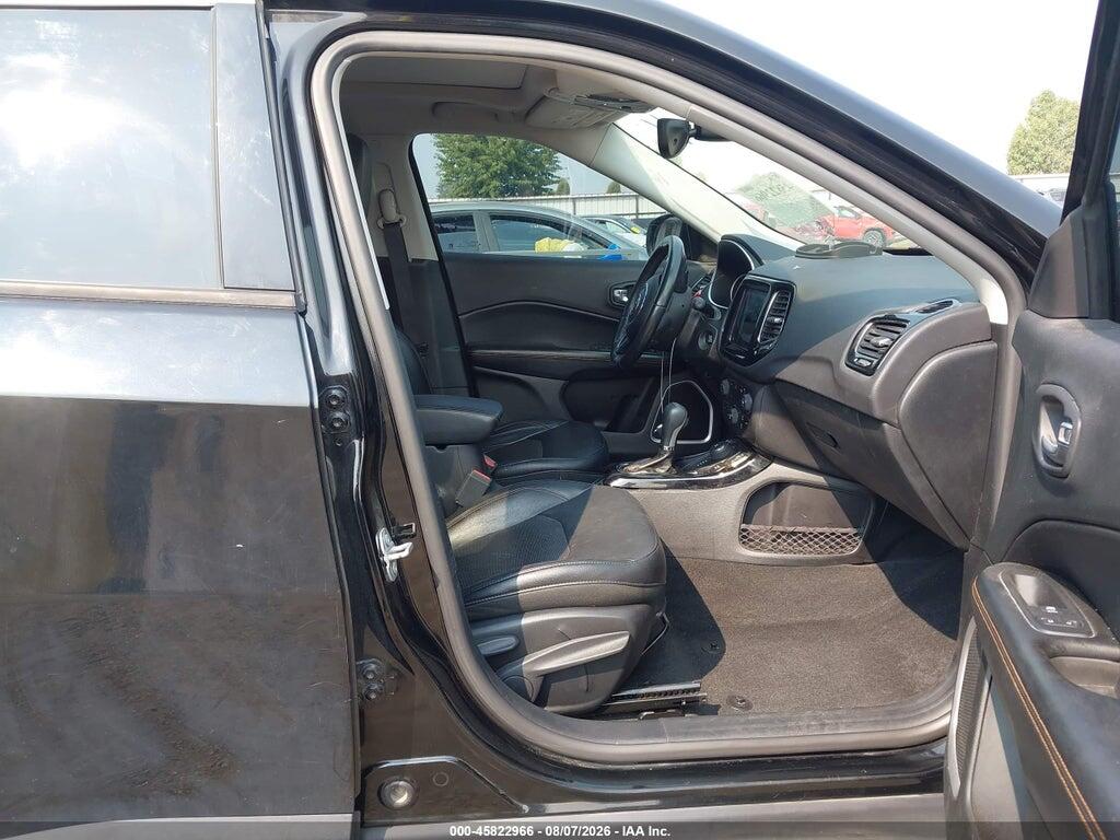 3C4NJDCB7HT629034 2017 JEEP NEW COMPASS photo no. 5