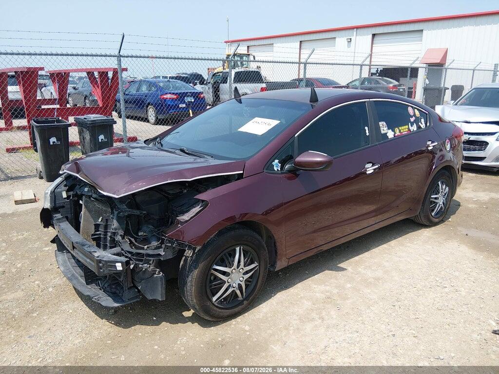 3KPFK4A70HE047345 2017 KIA FORTE photo no. 2
