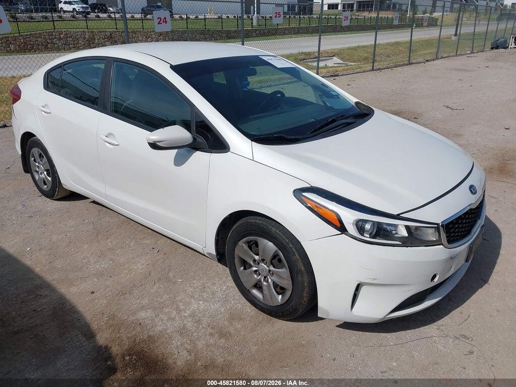 3KPFL4A7XHE145103 2017 KIA FORTE photo no. 1