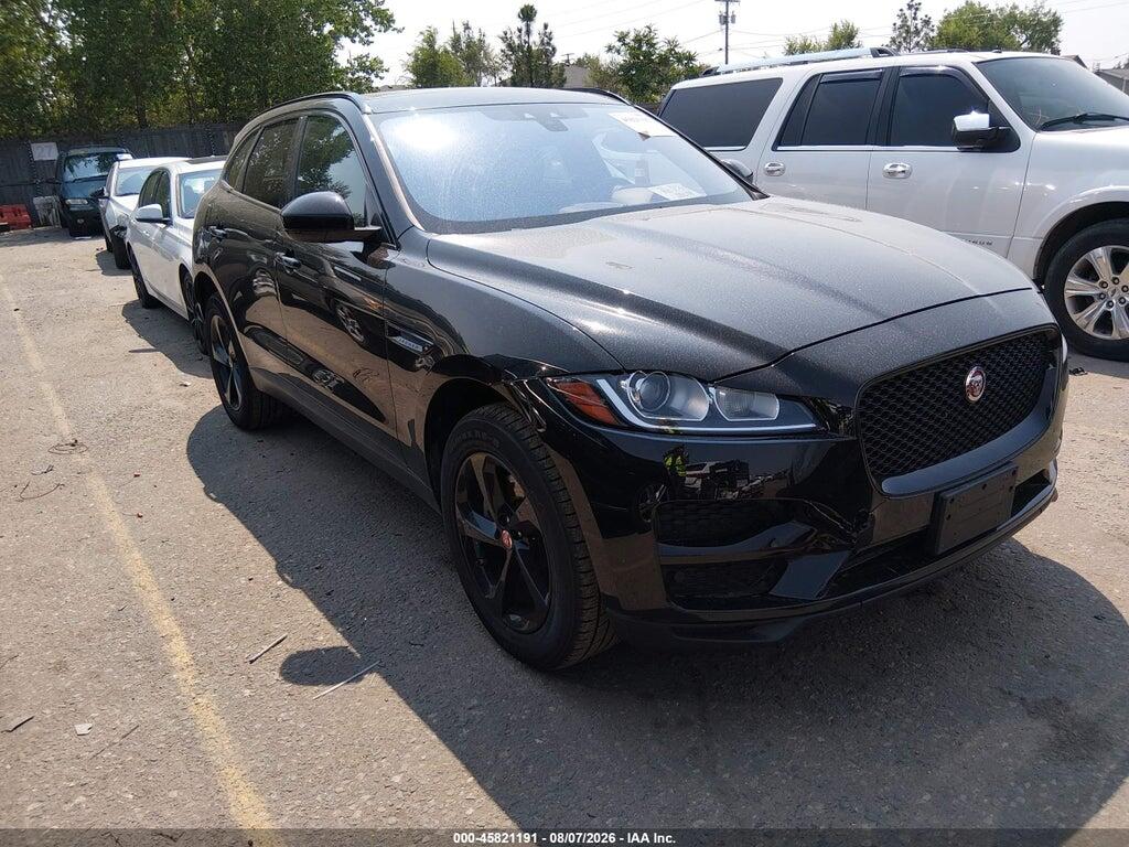 SADCJ2BV6HA070093 2017 JAGUAR F-PACE photo no. 1