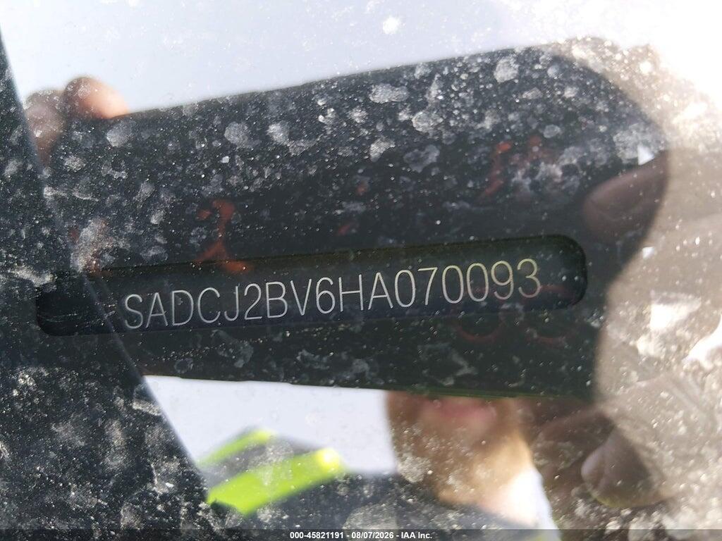 SADCJ2BV6HA070093 2017 JAGUAR F-PACE photo no. 9