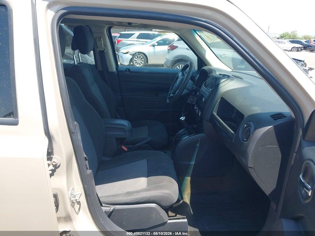 1C4NJPBBXHD157291 2017 JEEP PATRIOT photo no. 5