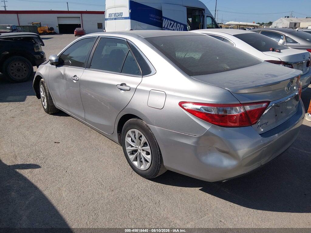 4T1BF1FK6HU369564 2017 TOYOTA CAMRY photo no. 3