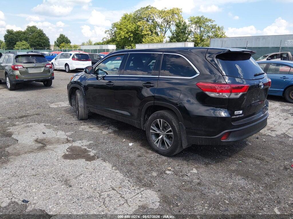 5TDBZRFH2HS471690 2017 TOYOTA HIGHLANDER photo no. 3