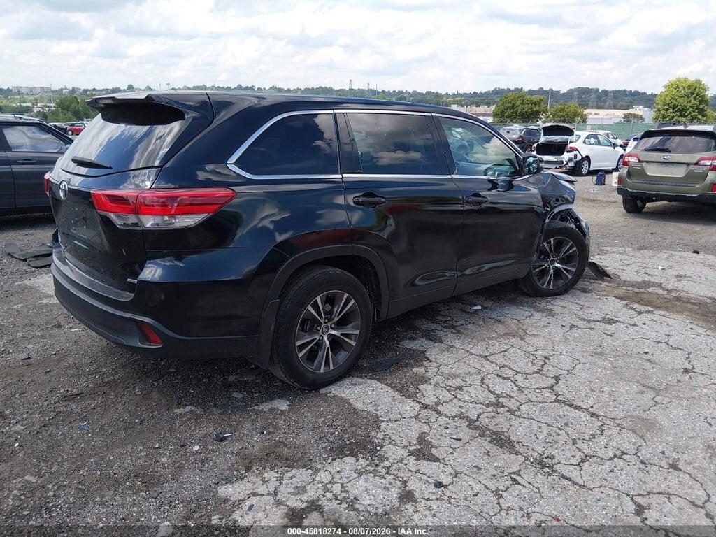 5TDBZRFH2HS471690 2017 TOYOTA HIGHLANDER photo no. 4