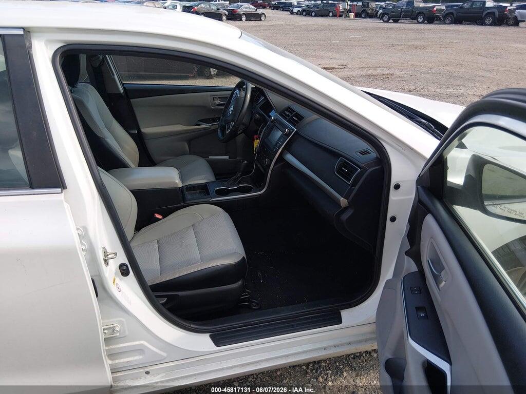 4T1BF1FK2HU389343 2017 TOYOTA CAMRY photo no. 5
