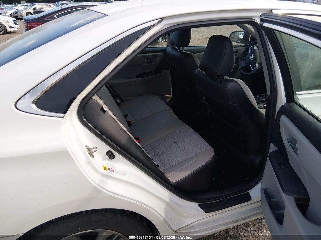 4T1BF1FK2HU389343 2017 TOYOTA CAMRY photo no. 8