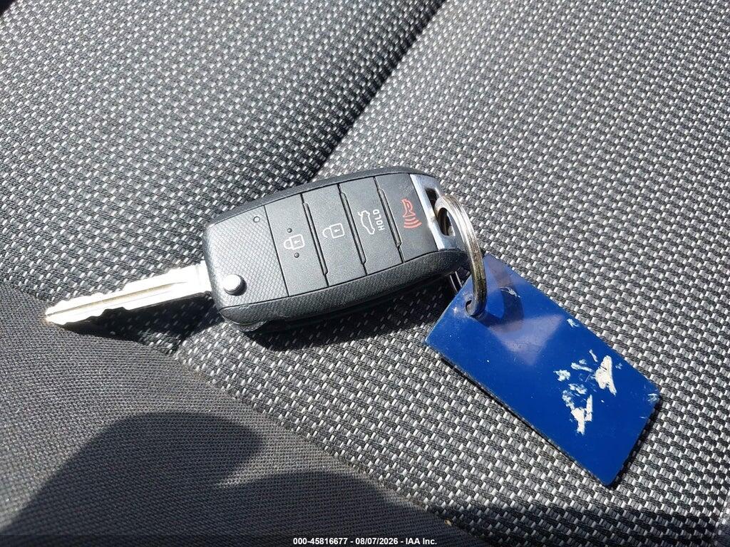 3KPFK4A76HE051352 2017 KIA FORTE photo no. 11