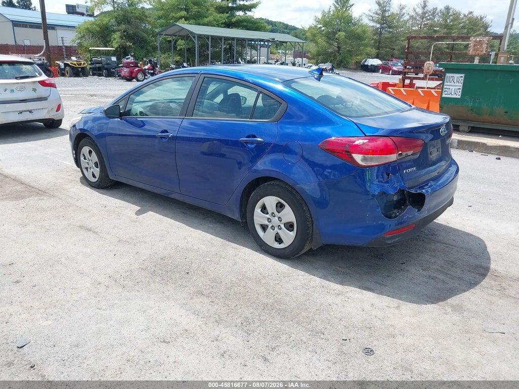 3KPFK4A76HE051352 2017 KIA FORTE photo no. 3