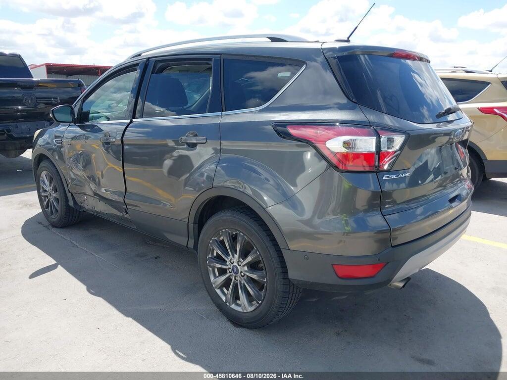 1FMCU0J96HUD92285 2017 FORD ESCAPE photo no. 3