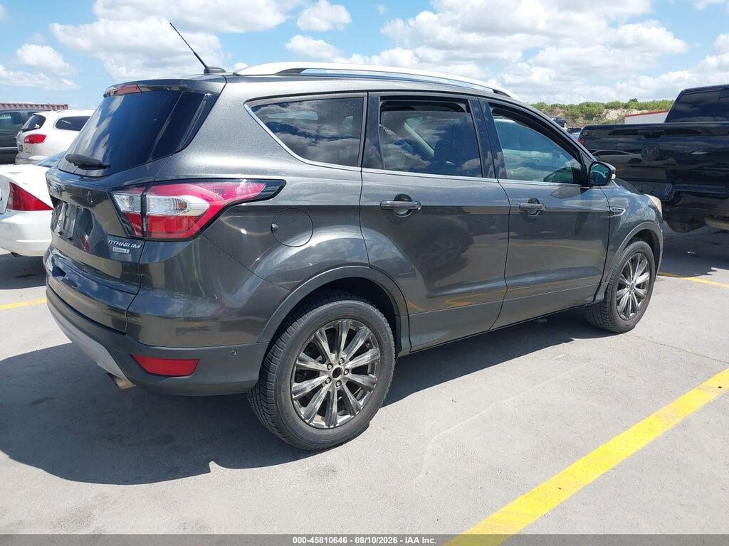 1FMCU0J96HUD92285 2017 FORD ESCAPE photo no. 4