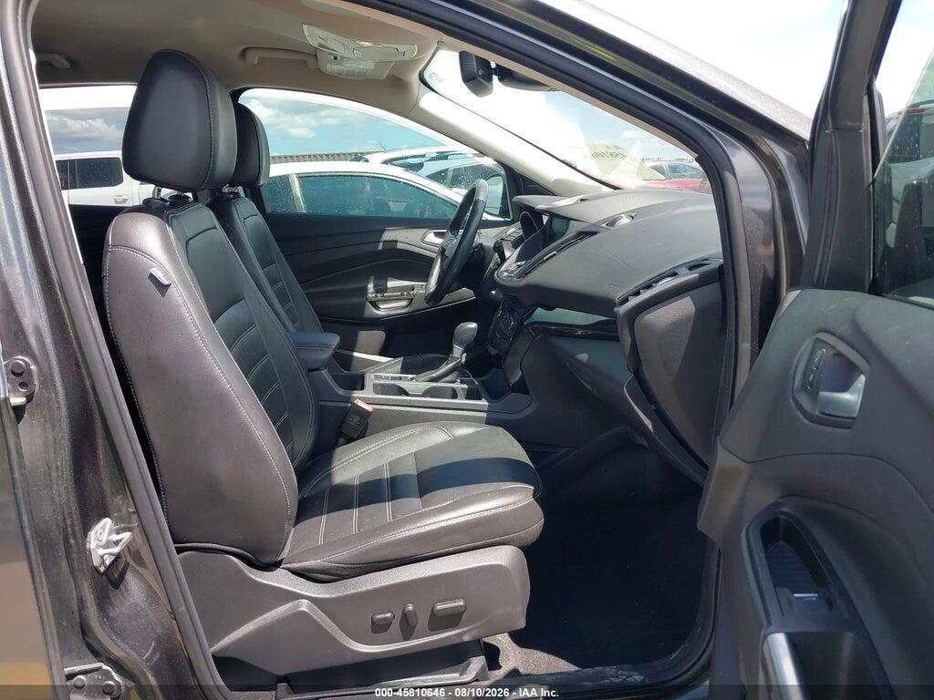 1FMCU0J96HUD92285 2017 FORD ESCAPE photo no. 5