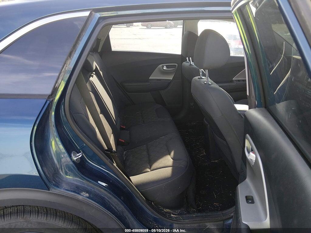 KNDCB3LC8H5074389 2017 KIA NIRO photo no. 8