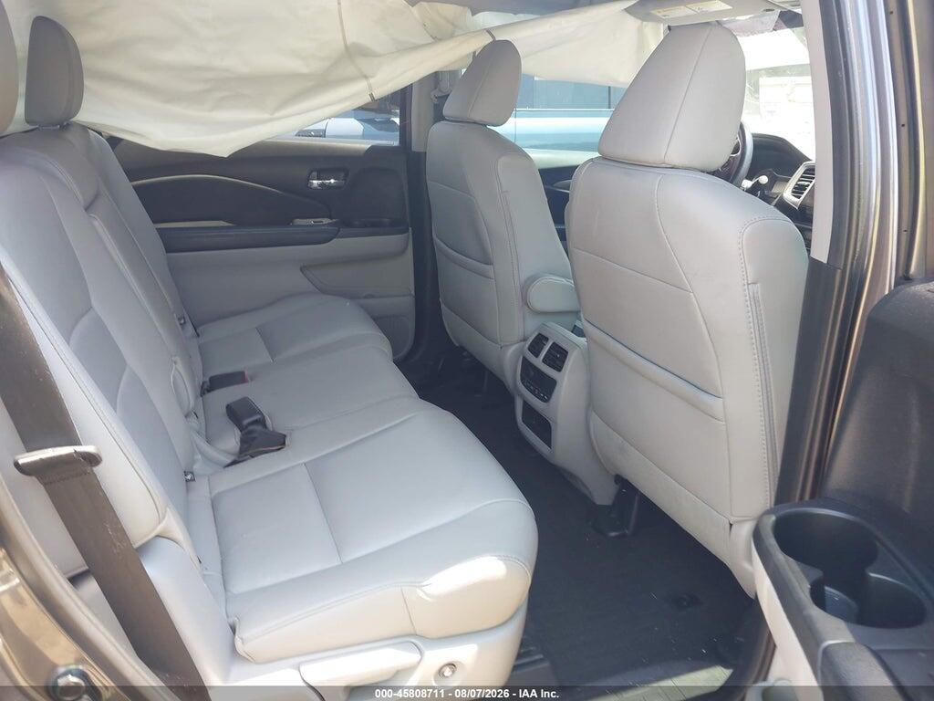 5FNYF5H53HB034350 2017 HONDA PILOT photo no. 8