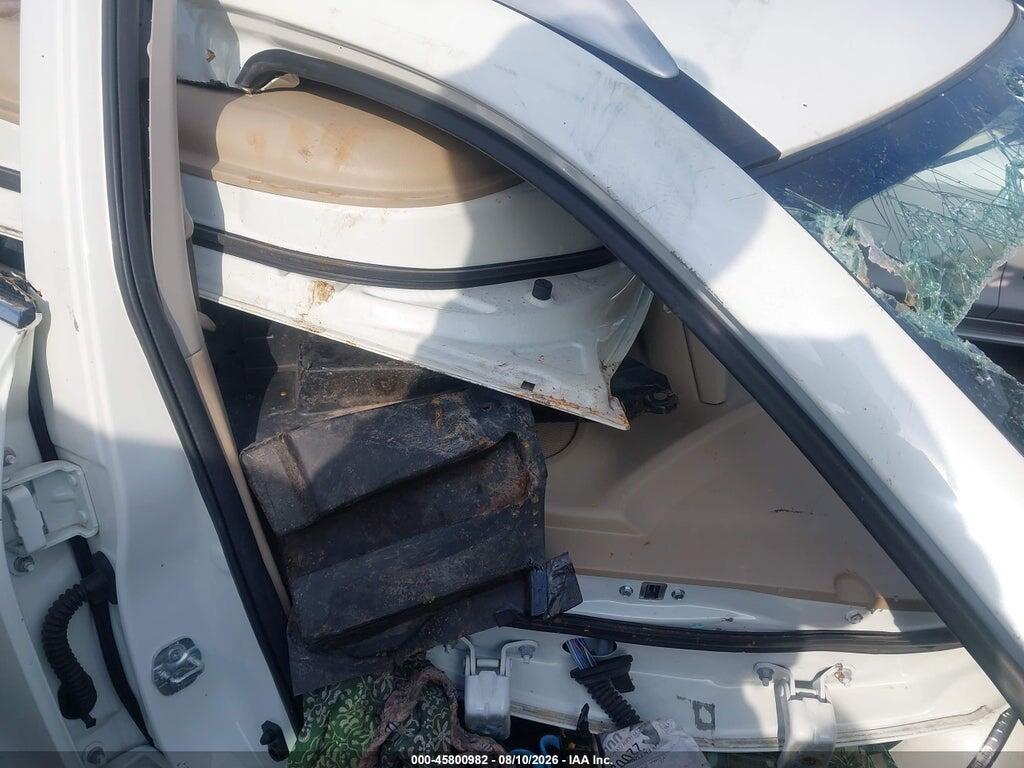 5N1AT2MVXHC830519 2017 NISSAN ROGUE photo no. 5
