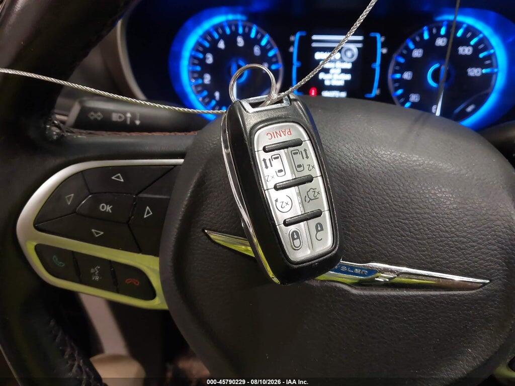 2C4RC1BG8HR539708 2017 CHRYSLER PACIFICA photo no. 11