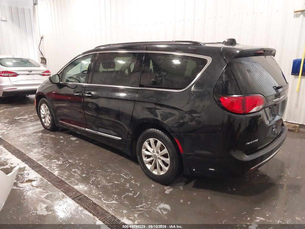 2C4RC1BG8HR539708 2017 CHRYSLER PACIFICA photo no. 3