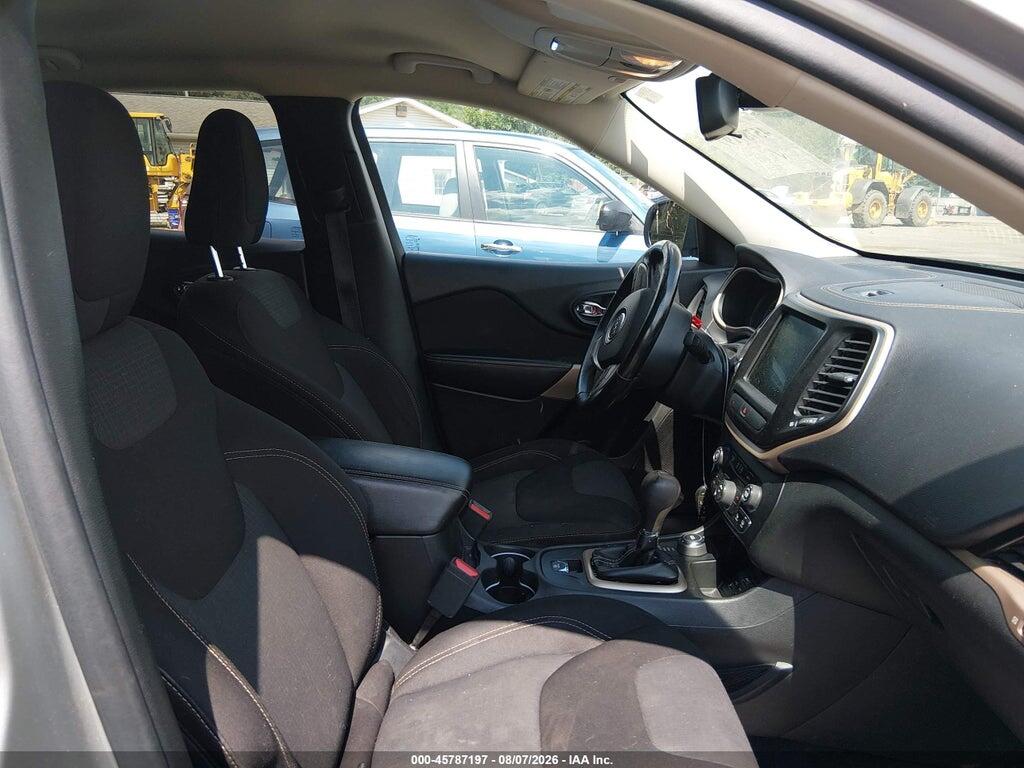 1C4PJMCS4HD217233 2017 JEEP CHEROKEE photo no. 5