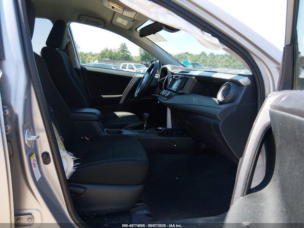 2T3BFREV7HW688358 2017 TOYOTA RAV4 photo no. 5