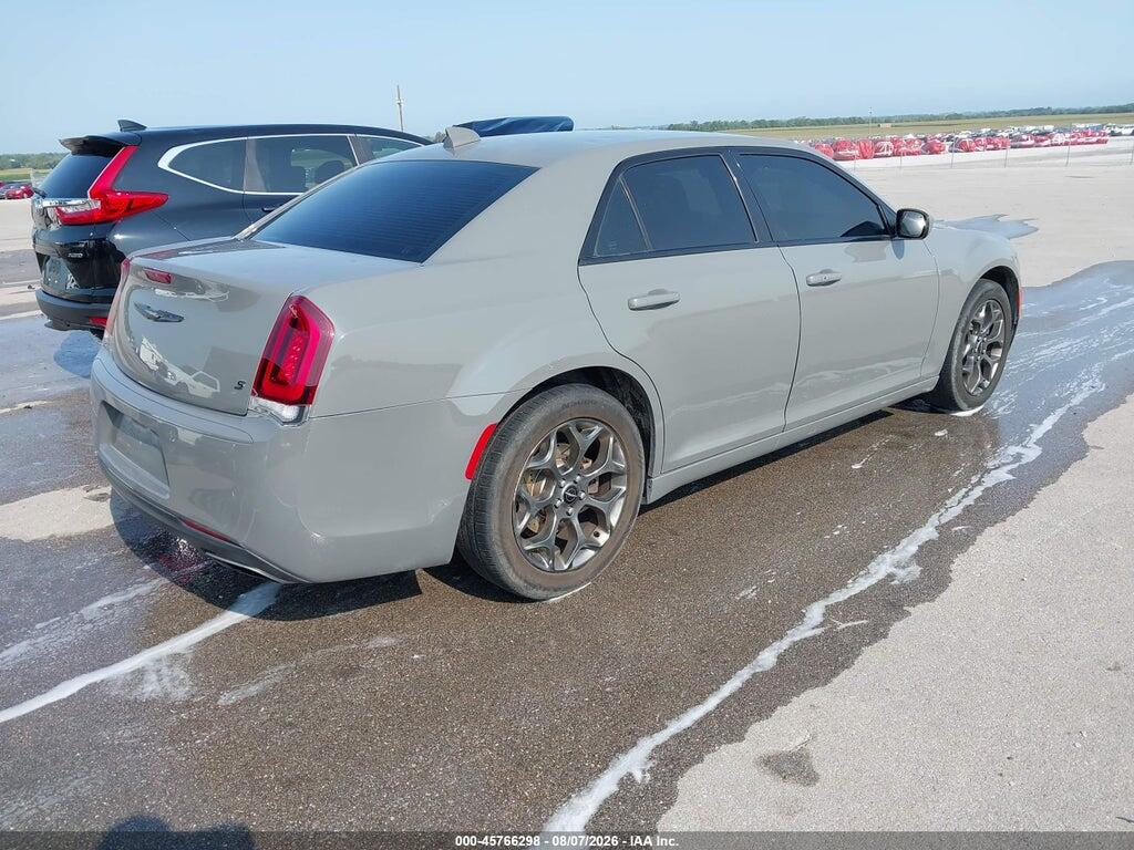 2C3CCAGG8HH518933 2017 CHRYSLER 300 photo no. 4