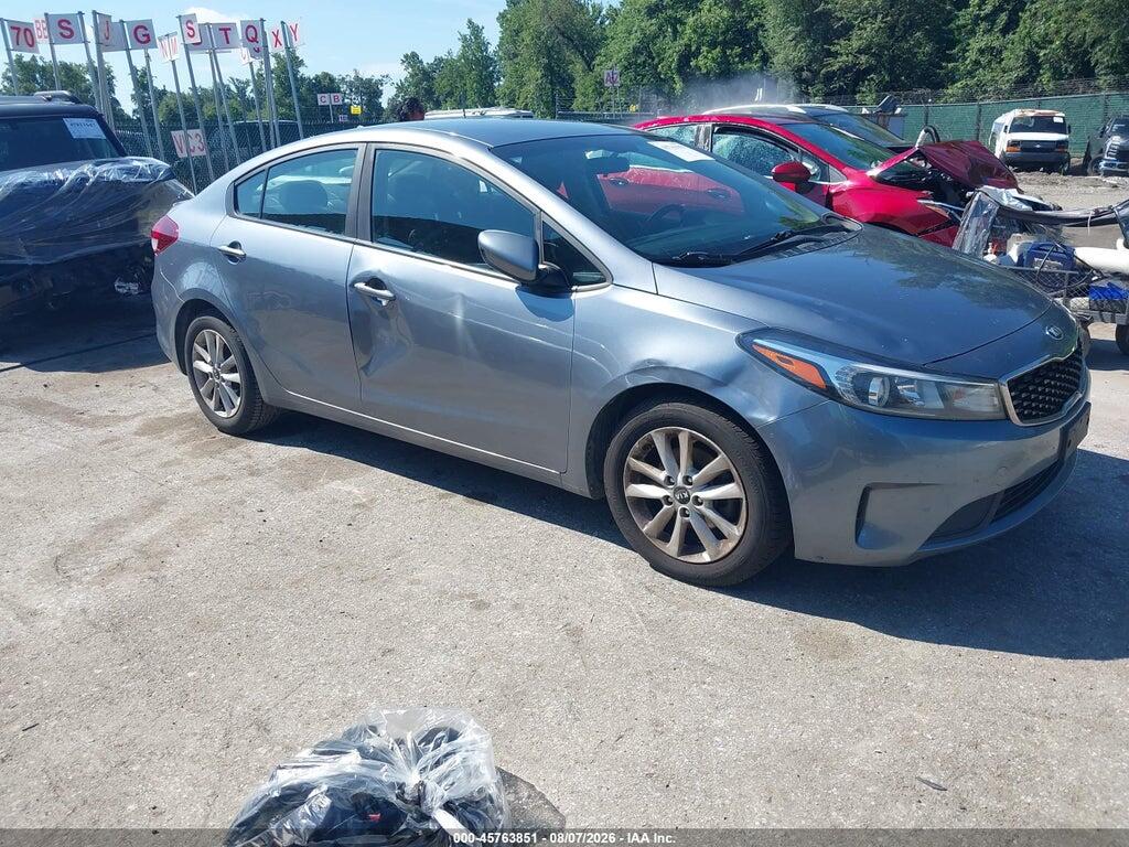 3KPFL4A76HE106914 2017 KIA FORTE photo no. 1