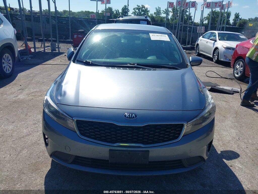 3KPFL4A76HE106914 2017 KIA FORTE photo no. 12