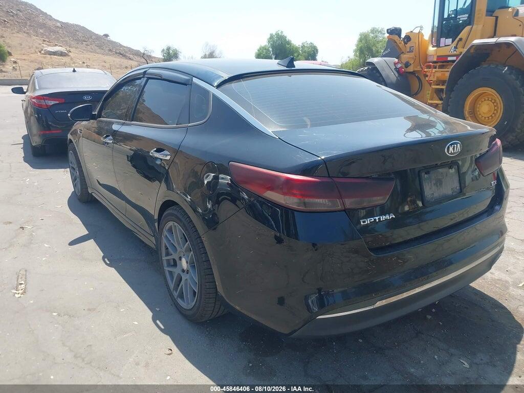 5XXGU4L32JG199455 2018 KIA OPTIMA photo no. 3