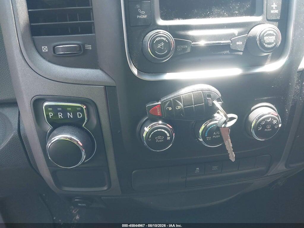1C6RR6FGXJS266739 2018 RAM 1500 photo no. 11