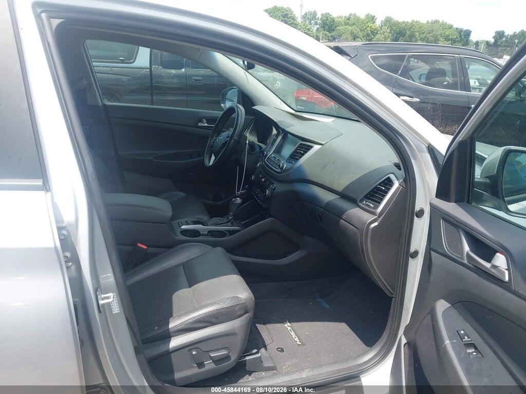 KM8J33A28JU758445 2018 HYUNDAI TUCSON photo no. 5