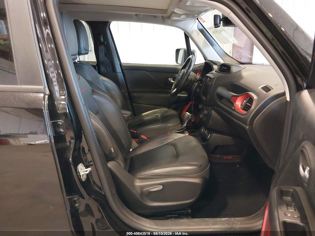 ZACCJBCB6JPH18389 2018 JEEP RENEGADE photo no. 5