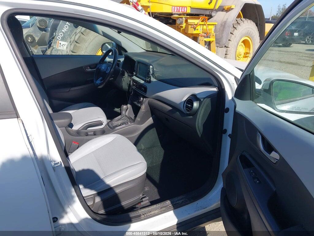 KM8K3CA59JU147385 2018 HYUNDAI KONA photo no. 5