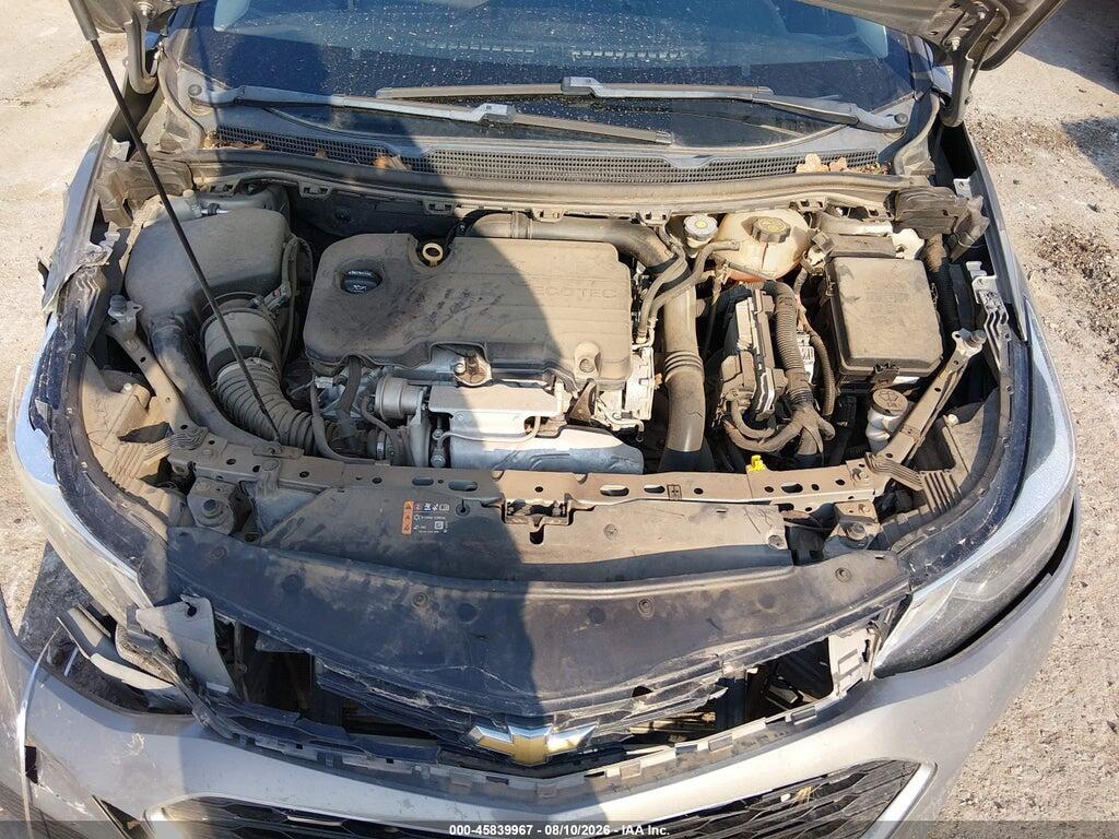 1G1BE5SM8J7224013 2018 CHEVROLET CRUZE photo no. 10