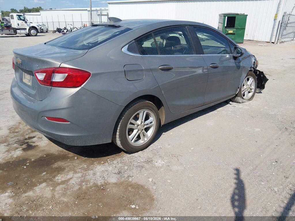1G1BE5SM8J7224013 2018 CHEVROLET CRUZE photo no. 4