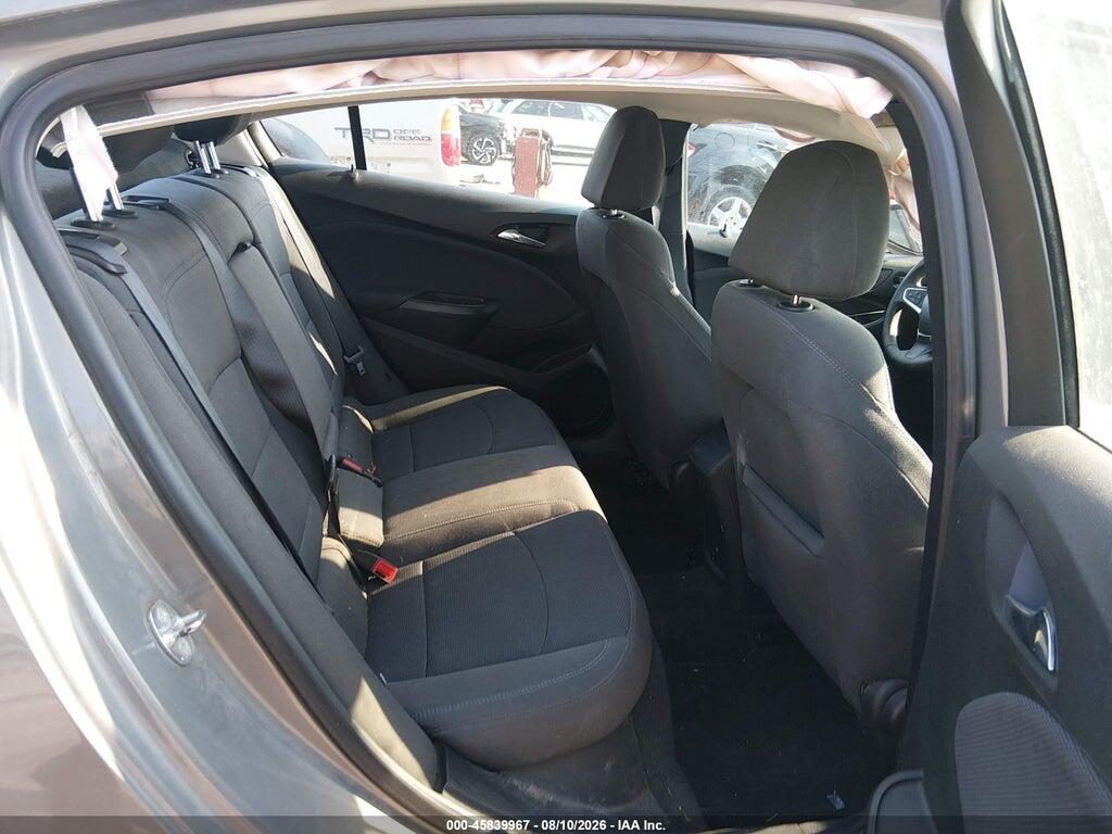 1G1BE5SM8J7224013 2018 CHEVROLET CRUZE photo no. 8