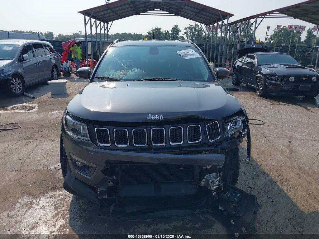 3C4NJDBB3JT360733 2018 JEEP COMPASS photo no. 12