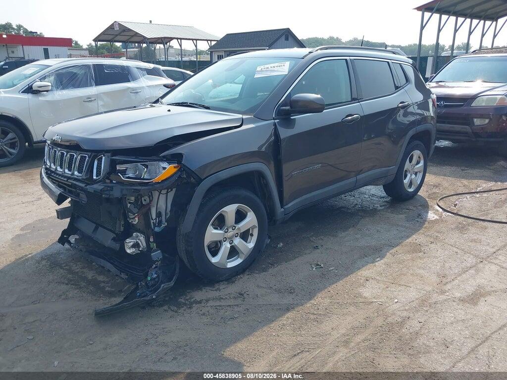 3C4NJDBB3JT360733 2018 JEEP COMPASS photo no. 2