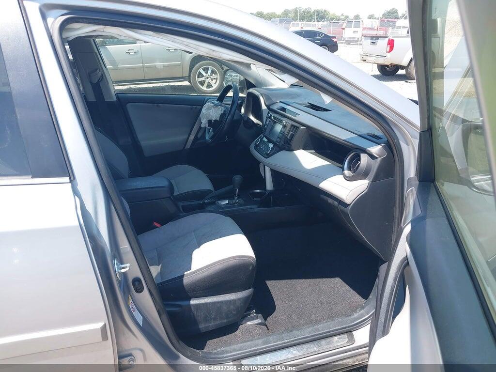 JTMWFREV7JD114735 2018 TOYOTA RAV4 photo no. 5
