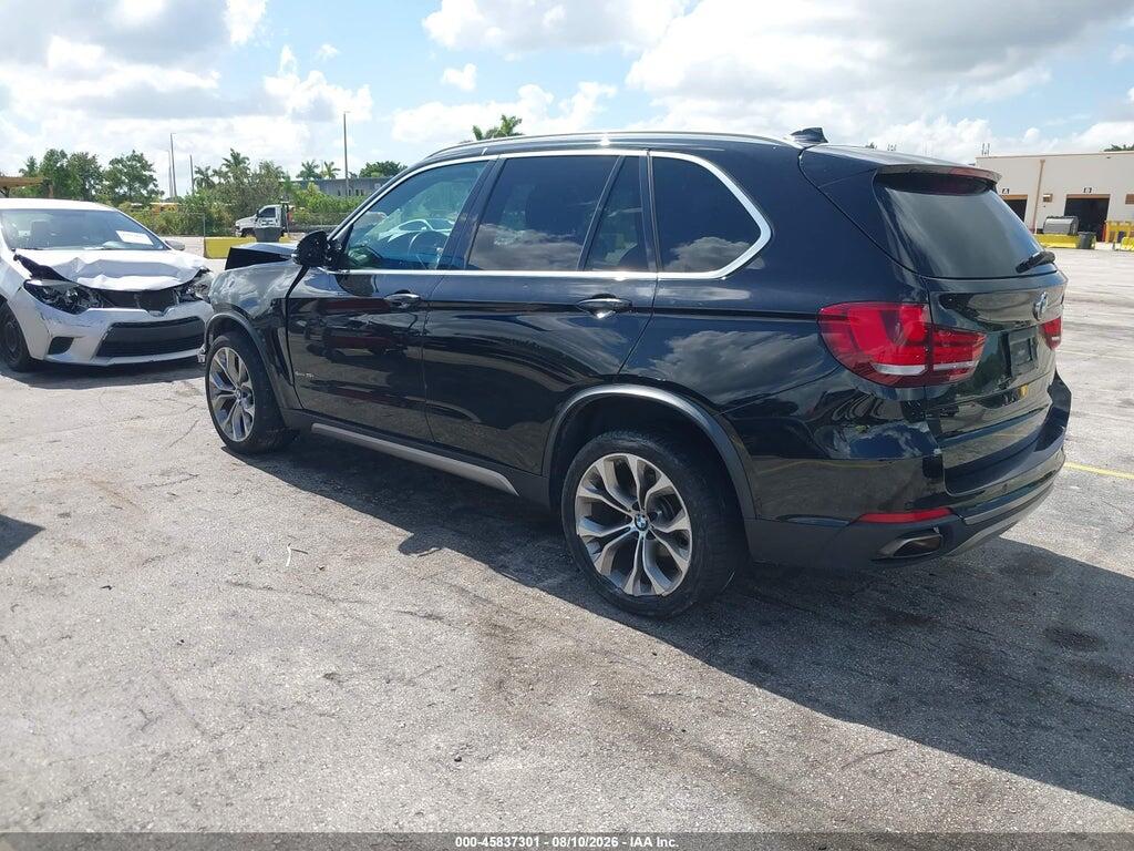 5UXKR2C57J0Z17647 2018 BMW X5 photo no. 3
