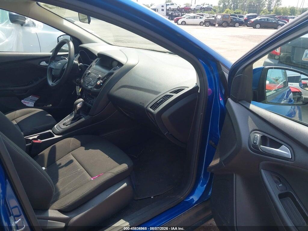 1FADP3FE7JL215592 2018 FORD FOCUS photo no. 5