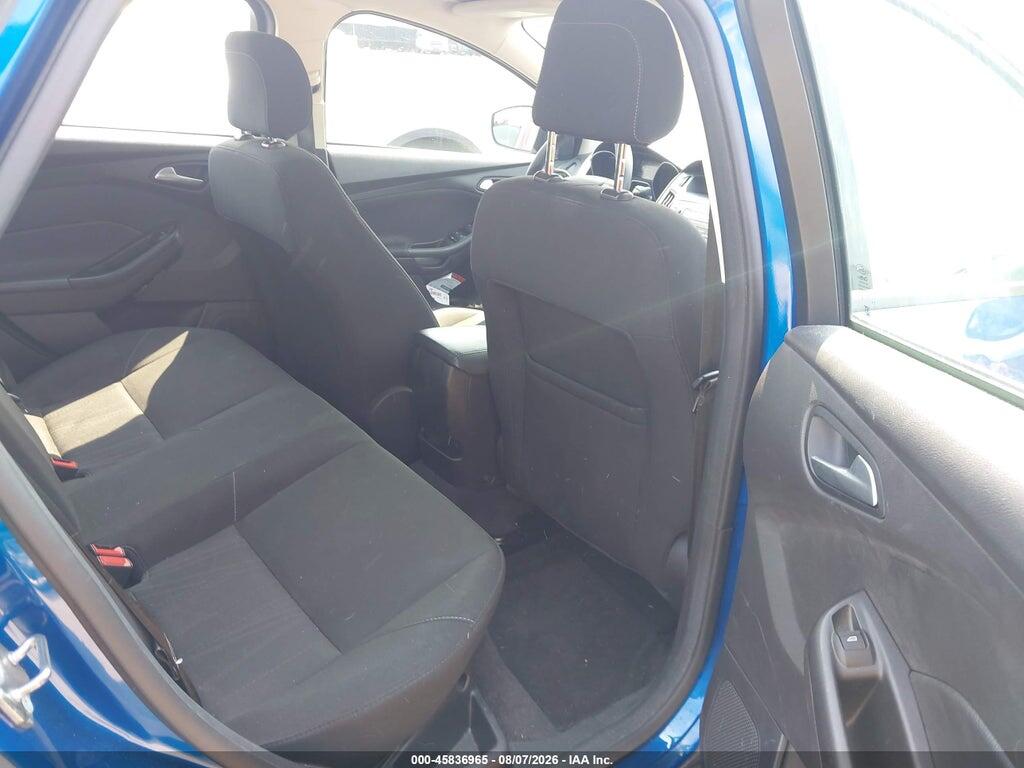1FADP3FE7JL215592 2018 FORD FOCUS photo no. 8