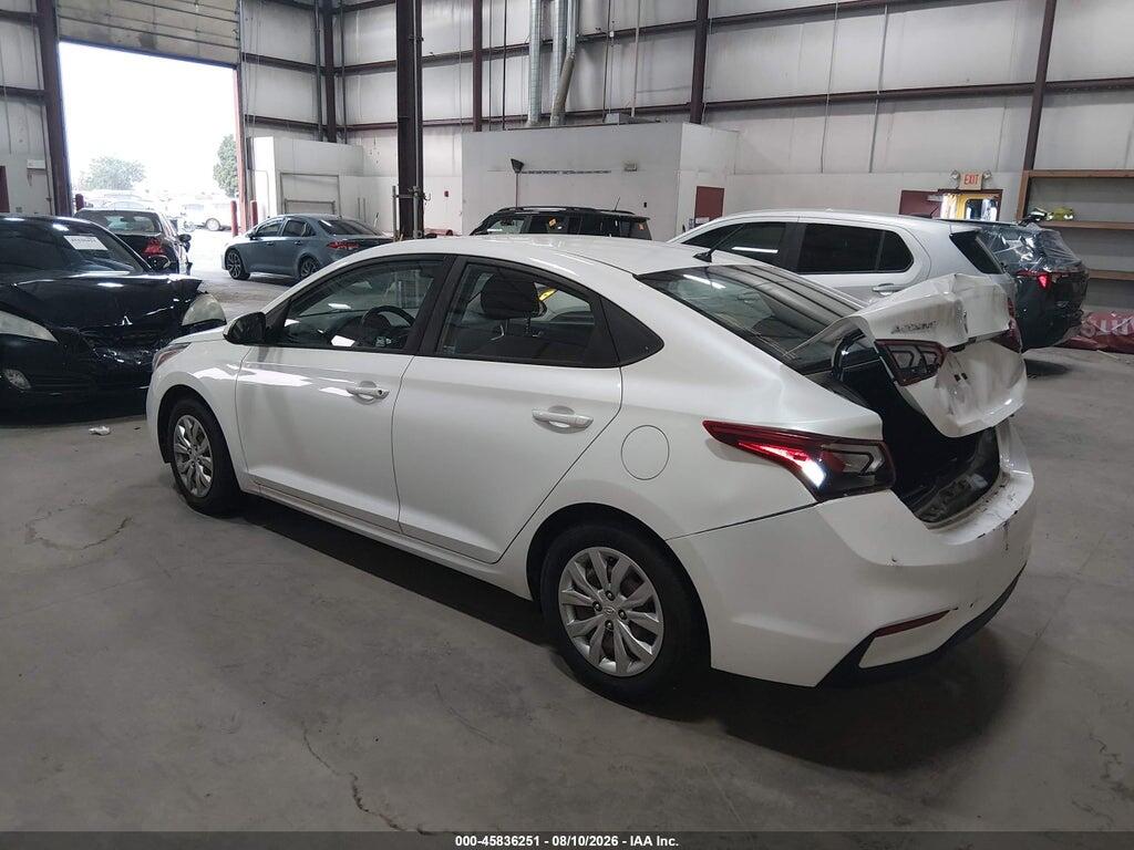 3KPC24A33JE012949 2018 HYUNDAI ACCENT photo no. 3