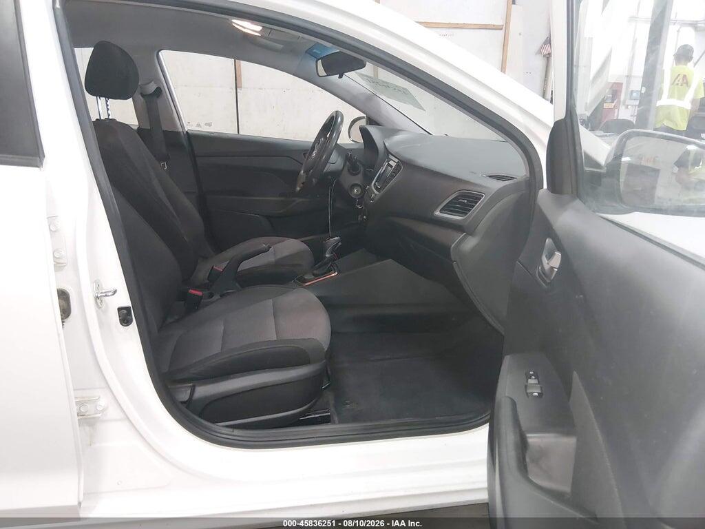 3KPC24A33JE012949 2018 HYUNDAI ACCENT photo no. 5