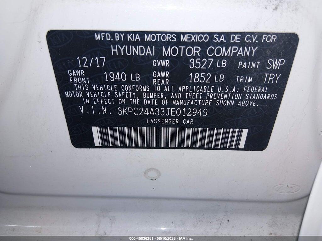 3KPC24A33JE012949 2018 HYUNDAI ACCENT photo no. 9