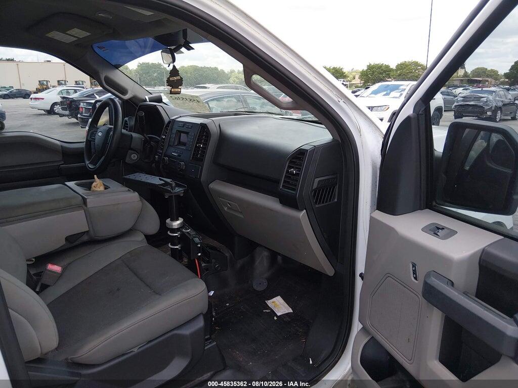 1FTMF1C55JKE93774 2018 FORD F-150 photo no. 5