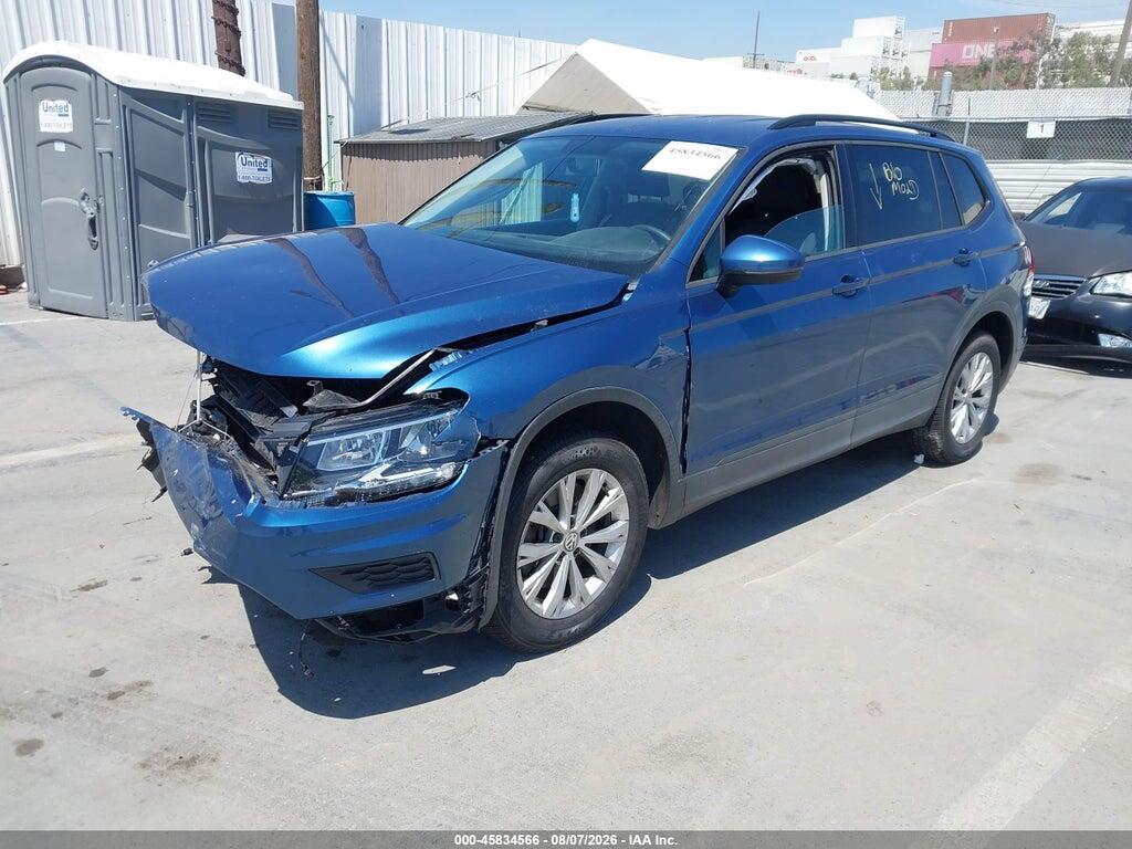 3VV1B7AX2JM095440 2018 VOLKSWAGEN TIGUAN photo no. 2