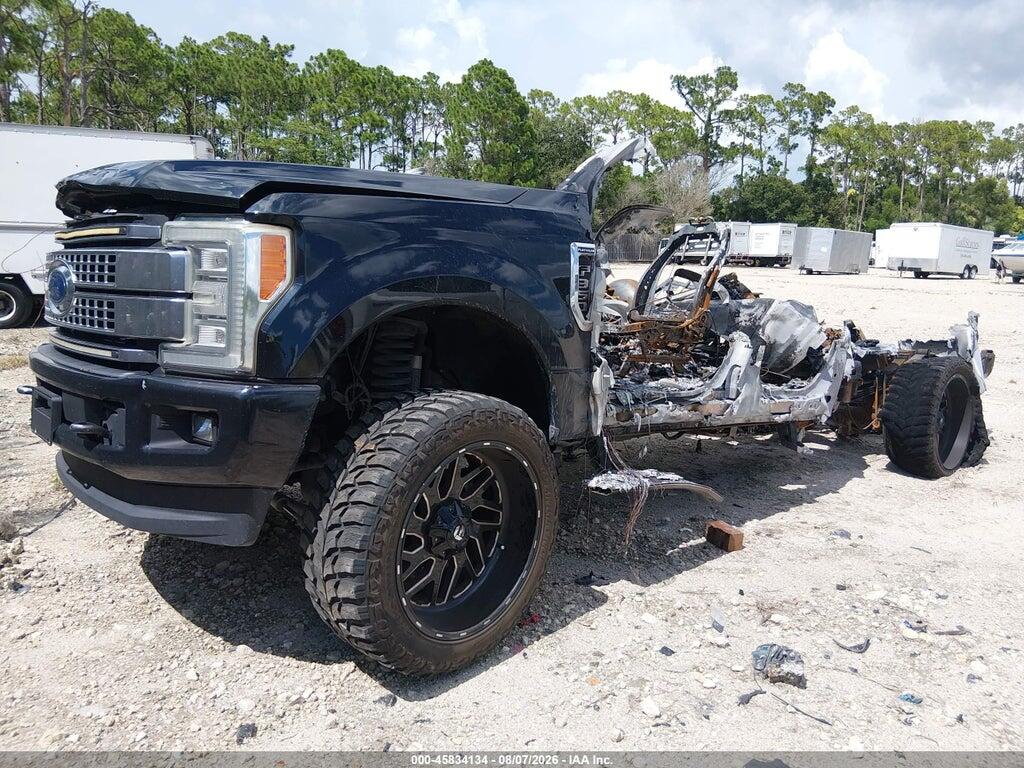 1FT8W3BT4JEC75126 2018 FORD F-350 photo no. 2