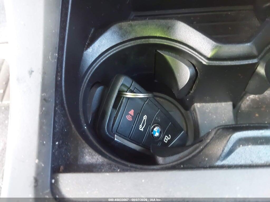 WBXHU7C30J5H42219 2018 BMW X1 photo no. 11