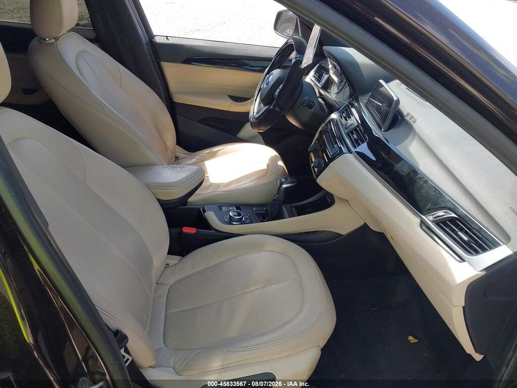 WBXHU7C30J5H42219 2018 BMW X1 photo no. 5