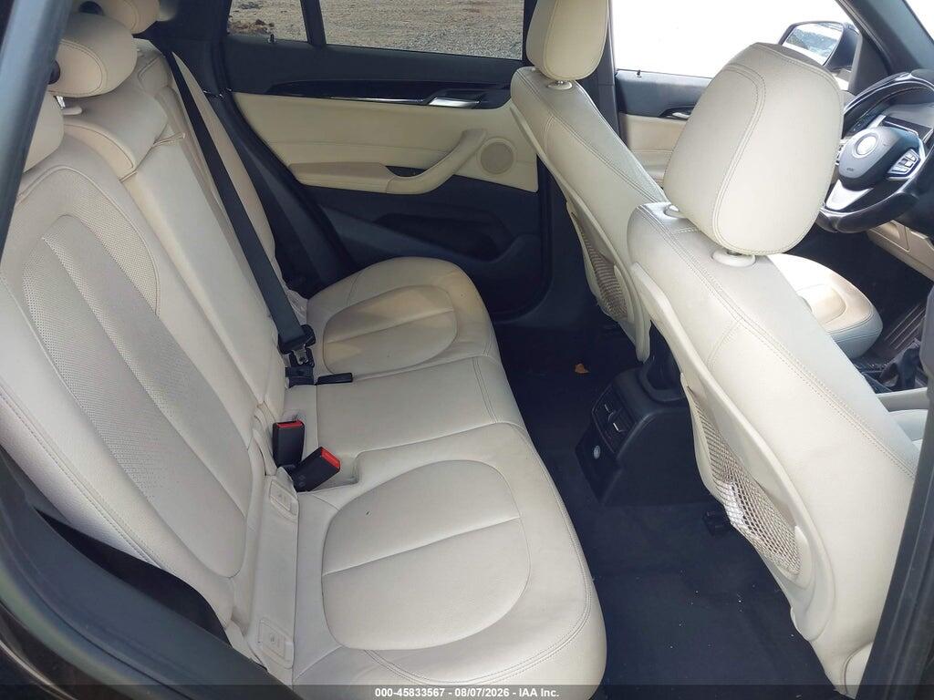WBXHU7C30J5H42219 2018 BMW X1 photo no. 8