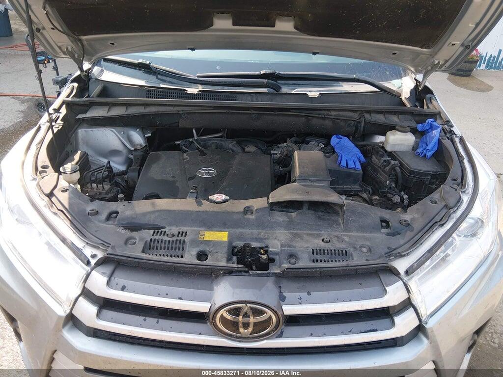 5TDBZRFH1JS800773 2018 TOYOTA HIGHLANDER photo no. 10